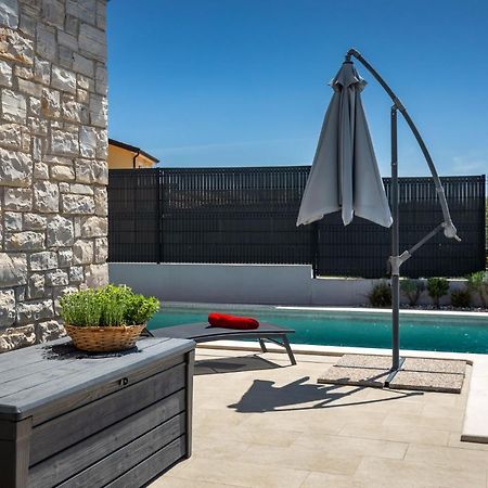 Villa Istra Kaštelir Exterior foto